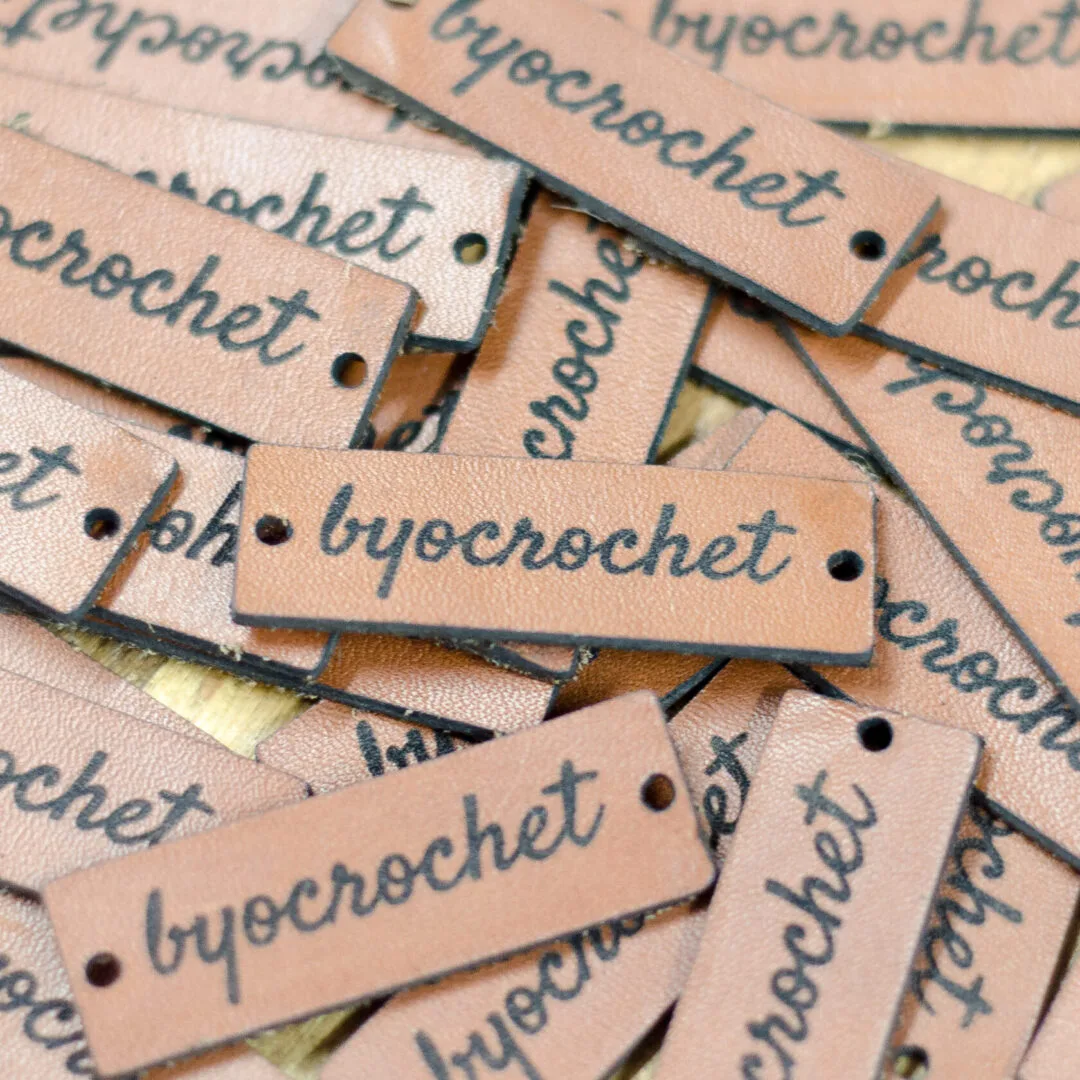 Etiquetas de cuero BYOCROCHET