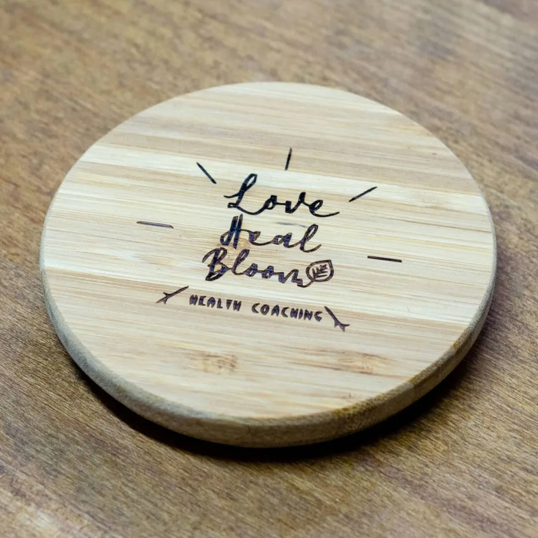 Branding de tapas de madera de recipientes