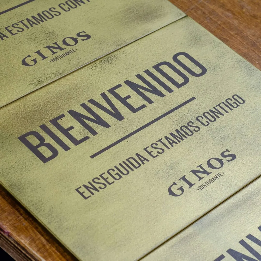 Grabado de placas de aluminio para GINOS