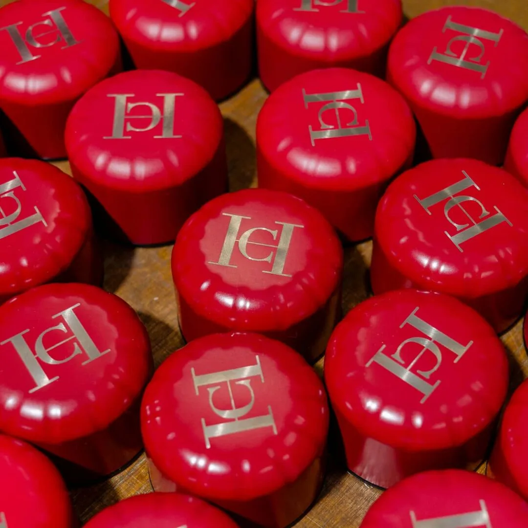 Grabado de botellas para CAROLINA HERRERA