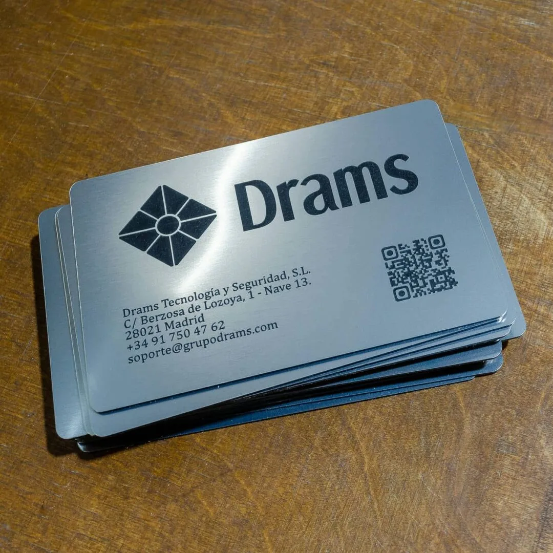 Chapas para armarios industriales de DRAMS