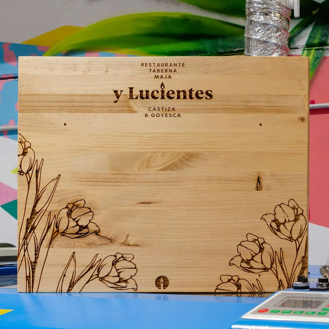 Rótulo para restaurante Y LUCIENTES